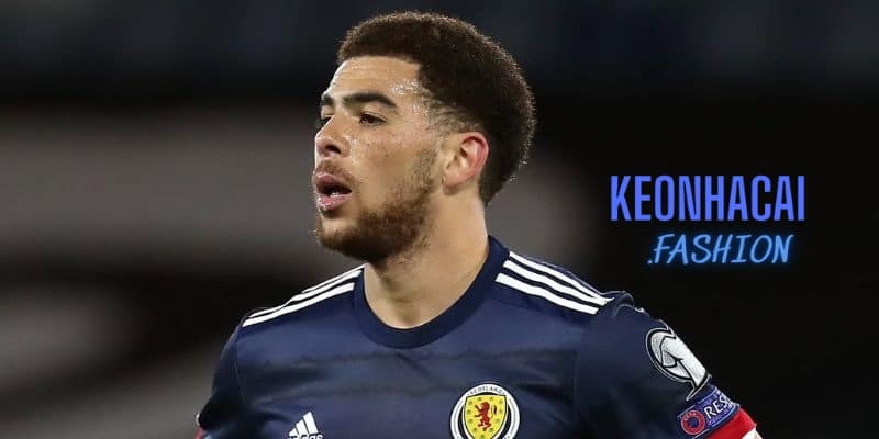 Che Adams sẽ là niềm hy vọng lớn nhất trên hàng công của đội tuyển Scotland